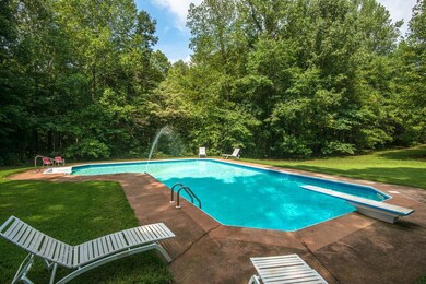 Inground Pool...Large Enough for the Whole Family! (44x32 & 10ft to 3ft)