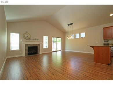 Living Room/Dining Room