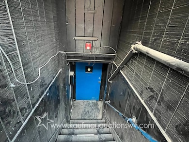 239 Walnut St, Morgantown, WV 26505 - photo 5