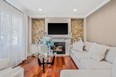 unlisted-address, West Hempstead, NY 11552 - photo 3