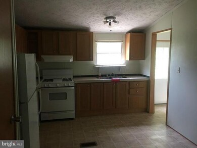 22091 Johnson Ave, Rock Hall, MD 21661 - photo 4