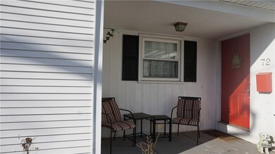 72 Benedict St, Riverside, RI 02915 - photo 2