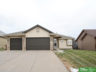 2108 Plymouth Rock Rd, Bellevue, NE 68123 - photo 2