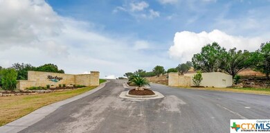 Alto Lago Entrance