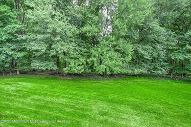 47 W Canadian Woods Rd, Manalapan, NJ 07726 - photo 3