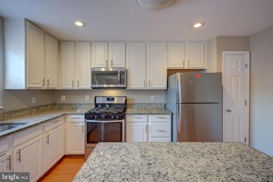 4626 Kings Mill Way, Owings Mills, MD 21117 - photo 5