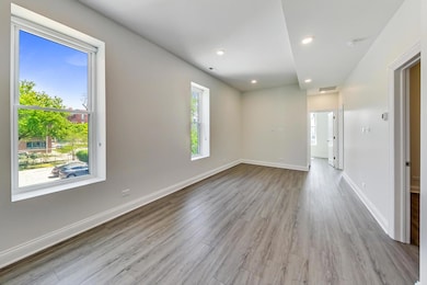 2312 W Ohio St unit 2S, Chicago, IL 60612 - photo 4