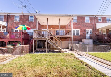 1014 Foxridge Ln, Essex, MD 21221 - photo 3