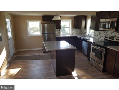 314 Martin Dr, New Castle, DE 19720 - photo 4