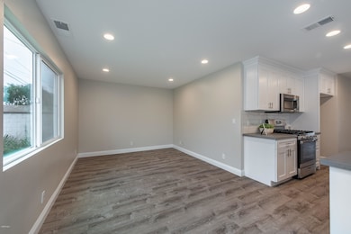 532 S Borchard Dr Ventura-12