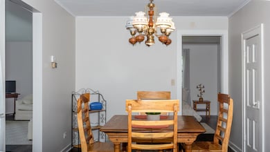 unlisted-address, Woodstock, IL 60098 - photo 6