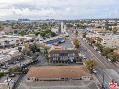 12592 Washington Place, Los Angeles, CA 90066 - photo 7