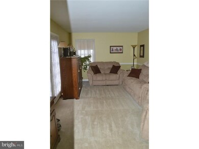 402 E 4th St, Bernville, PA 19506 - photo 5