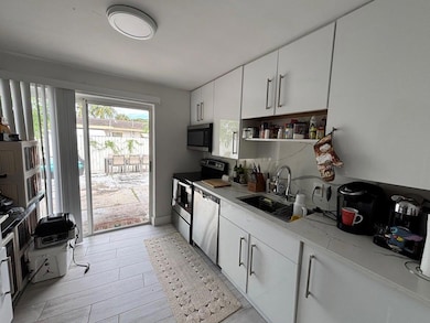 1571 NE 28th Ct, Pompano Beach, FL 33064 - photo 4