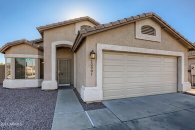 2-691691446-04 Exterior Front Entry