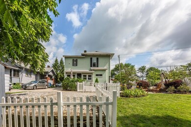 307 W Central Ave 054