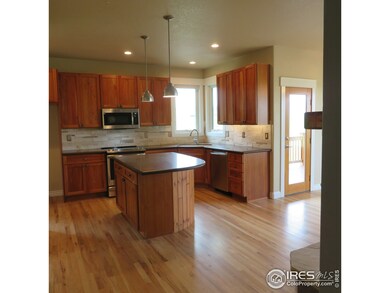 Kitchen New Stainless Appliances
