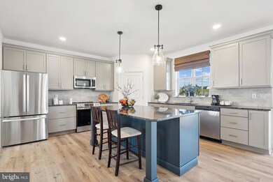 84 Red Stone Ln unit 41, Conewago Township, PA 17331 - photo 6