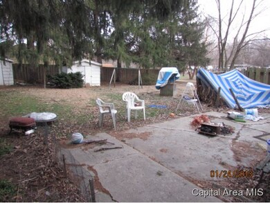 1040 N Dirksen Pkwy unit 1, Springfield, IL 62702 - photo 3