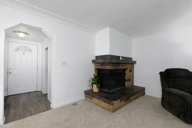 1008 67th St, Windsor Heights, IA 50324 - photo 7