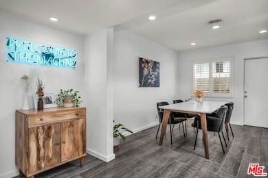 14238 Dickens St unit 4, Sherman Oaks, CA 91423 - photo 7