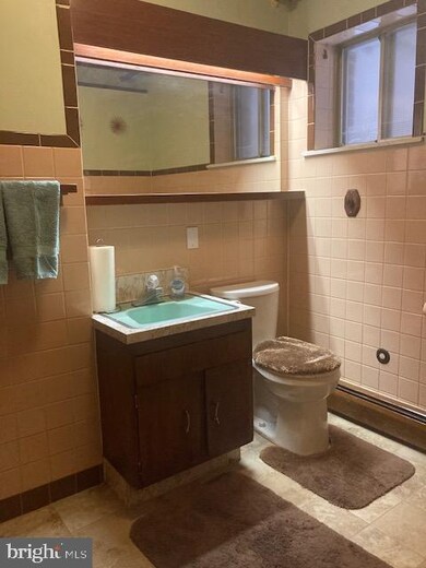 802 W 13th St unit A, New Castle, DE 19720 - photo 4