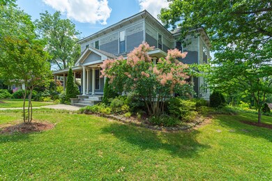 511 Deery St, Shelbyville, TN 37160 - photo 3