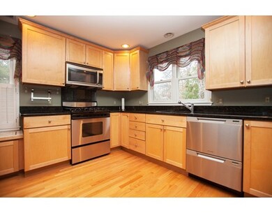2 Walnut Ct unit 2, Rockland, MA 02370 - photo 2