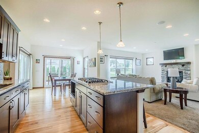 890 Ashworth Dr, Oregon, WI 53575 - photo 3