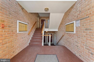 14210 Dove Creek Way unit 303, Sparks Glencoe, MD 21152 - photo 3