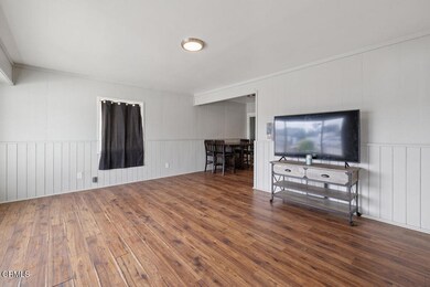 1841 S F St, Oxnard, CA 93033 - photo 4