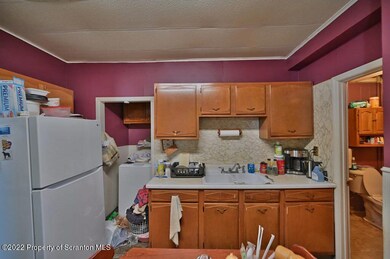 819-821 Delaware St, Scranton, PA 18509 - photo 7