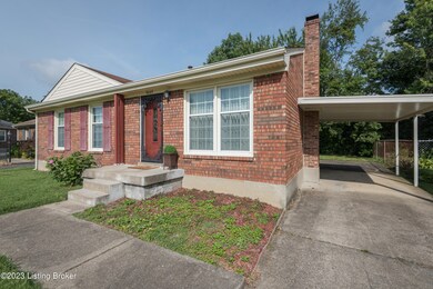 9005 Stockton Ct, Louisville, KY 40291 - photo 2