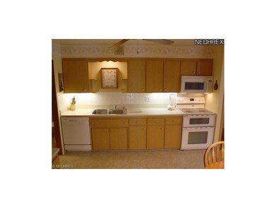 Kitchen w/updated appliances.