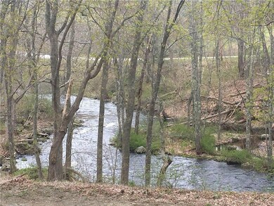 The Pemaquid River makes up the...