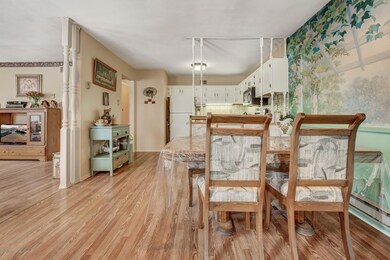007_Dining Room