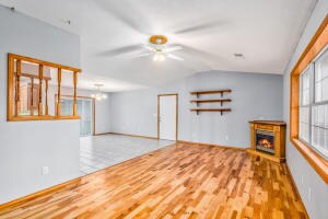 1002 Terry Ln, Harrison, AR 72601 - photo 2