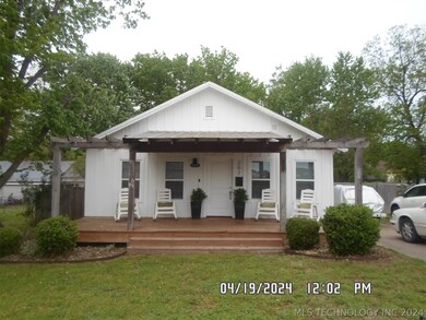207 N College Ave, Tahlequah, OK 74464 - photo 3