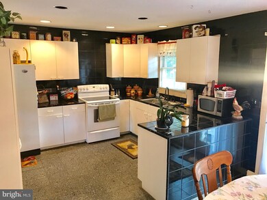 844 Carrier Dr, Strasburg, VA 22657 - photo 7