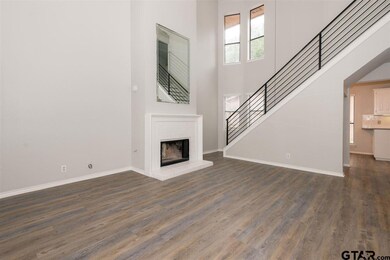 5821 Hollytree Dr, Tyler, TX 75703 - photo 5