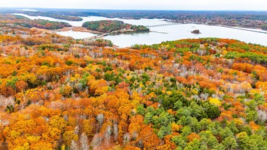 Bay View Trail Edgecomb 004