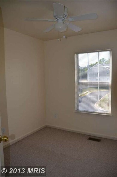 307 Mcdaniel Dr, Purcellville, VA 20132 - photo 7