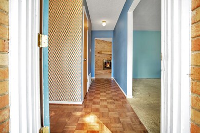 112 Crestwood Dr, Fredericksburg, TX 78624 - photo 6