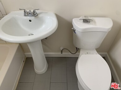 4832 W 17th St unit 6, Los Angeles, CA 90019 - photo 7