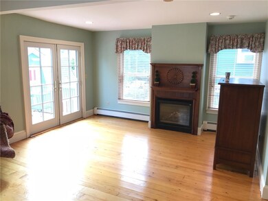 48 Elm St, Newport, RI 02840 - photo 5