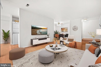 11200 Chestnut Grove Square unit 203, Reston, VA 20190 - photo 7