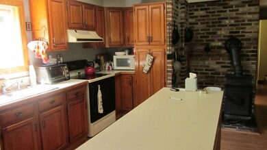 171 Hubbard Rd, Berwick, ME 03901 - photo 5