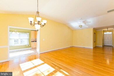 305 Lynn Dr, Stephens City, VA 22655 - photo 7