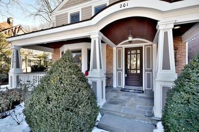 201 S Kenilworth Ave, Elmhurst, IL 60126 - photo 3