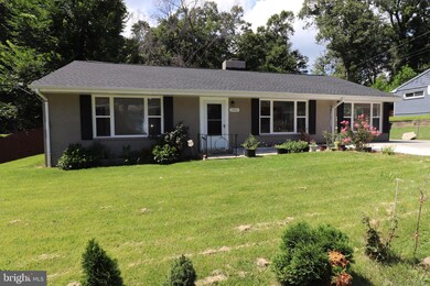 13501 Harrison Ave, Fort Washington, MD 20744 - photo 2